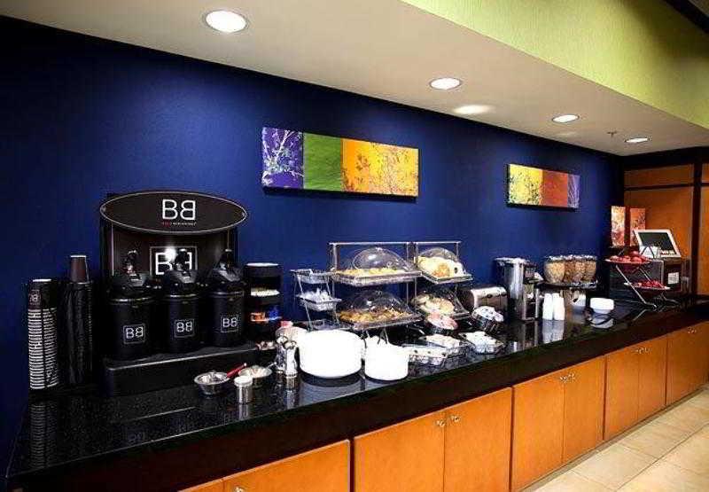 Fairfield Inn & Suites Chattanooga I-24/Lookout Mountain Restaurante foto